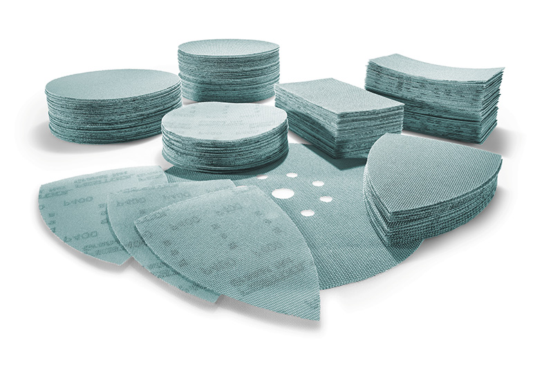 Una collezione di diversi attacchi per abrasivi a rete