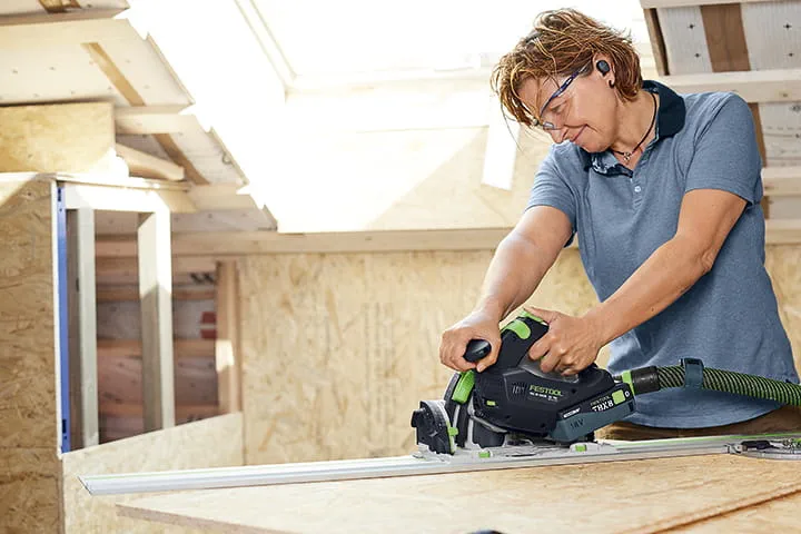 Sega ad affondamento a batteria TSC 55 KS