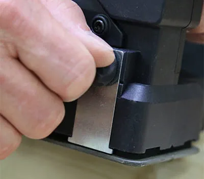 Avvitamento limitatore profondità di taglio