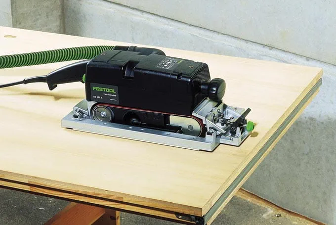 Levigatura del legno a macchina