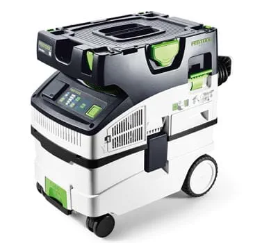 Per proteggere l’utente e la macchina, sarà indispensabile utilizzare un aspiratore