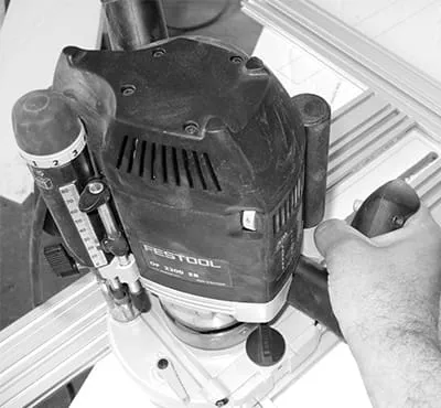 Regolazione della profondità di fresatura