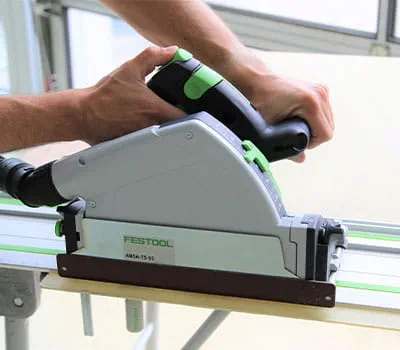 Taglio del pannello in fibra di vetro