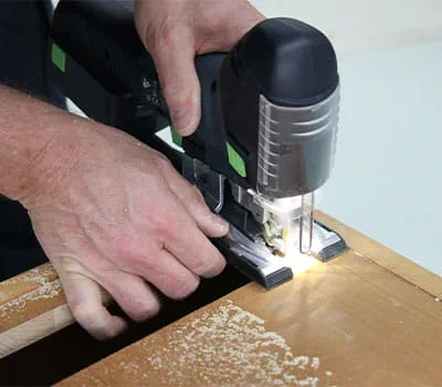 Taglio con seghetto alternativo