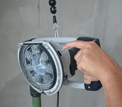 levigatrice su aggancio