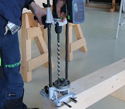 Rapida esecuzione di fori ben rettilinei