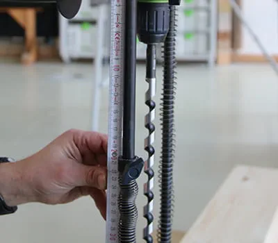 Regolazione della profondità di foratura