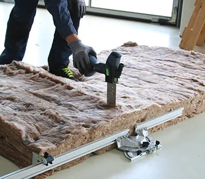 Taglio dell’isolamento fra i puntoni