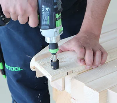 Preforatura delle piastre di giunzione