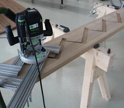 Preparare la fresatura dei fianchi scala