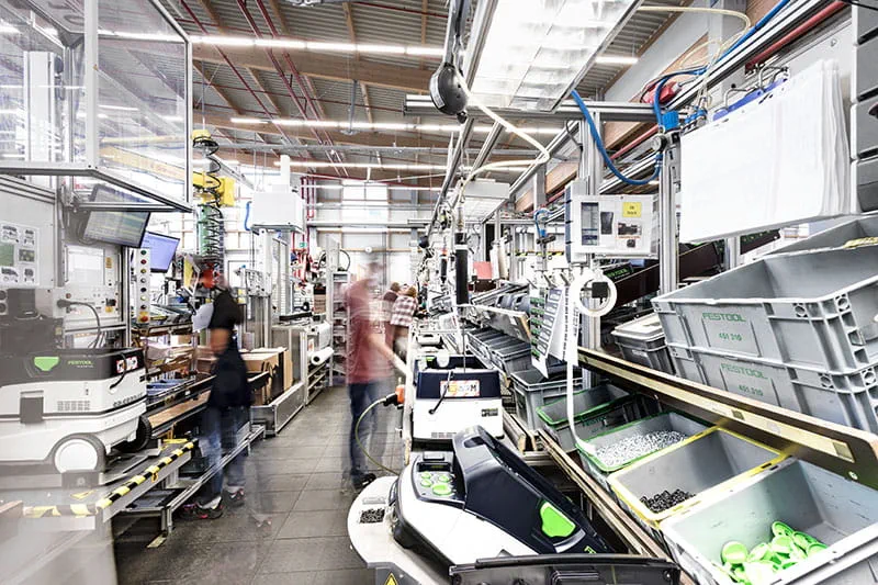 Produzione delle unità mobili d'aspirazione a Illertissen