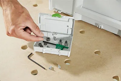 La nuova fresatrice OF 1010 R di Festool